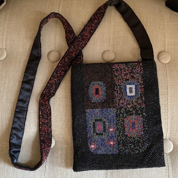 Another Y & S Original | Beaded Crossbody - Picture 2 of 12